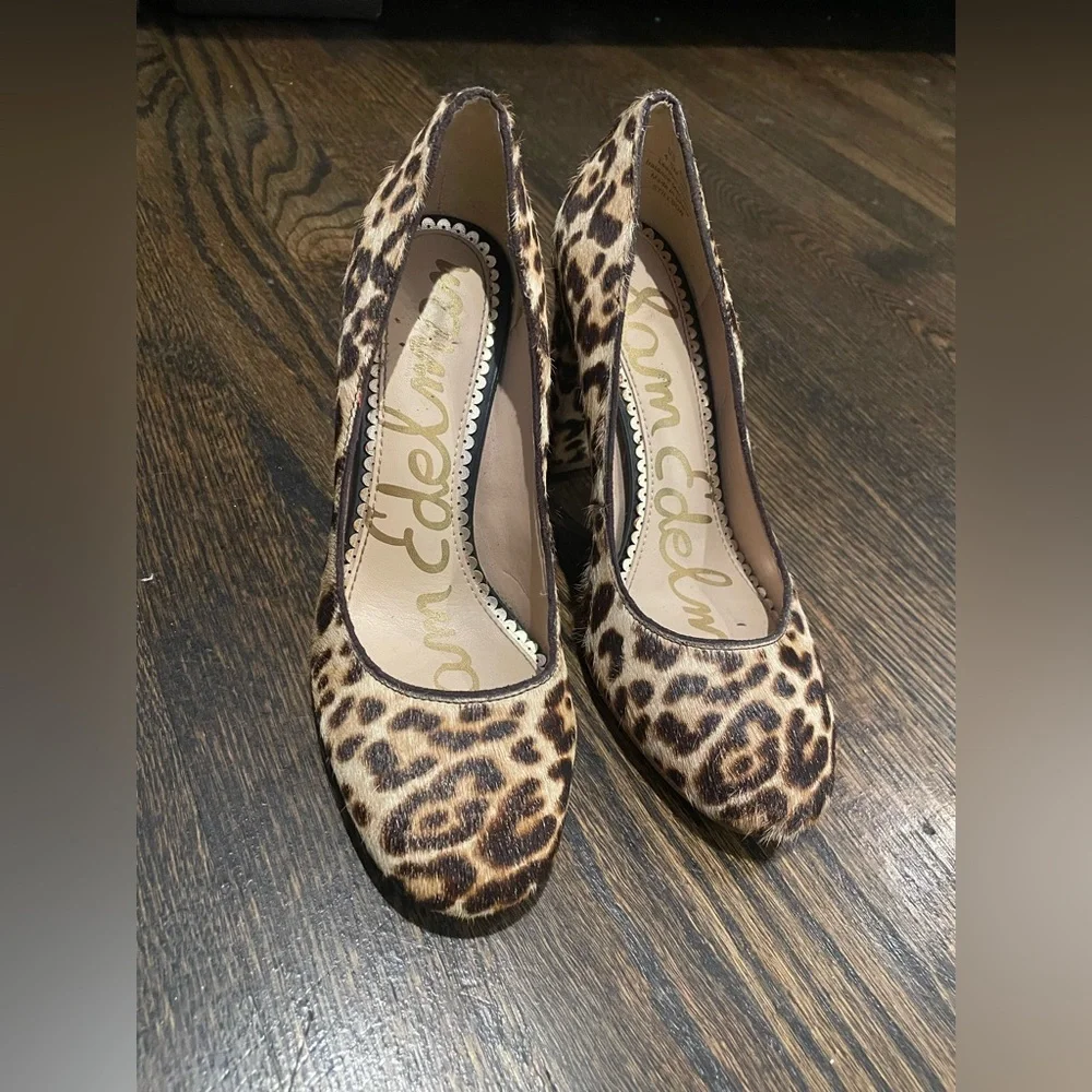 Leopard Sam Edelman Heels - Picture 2 of 5